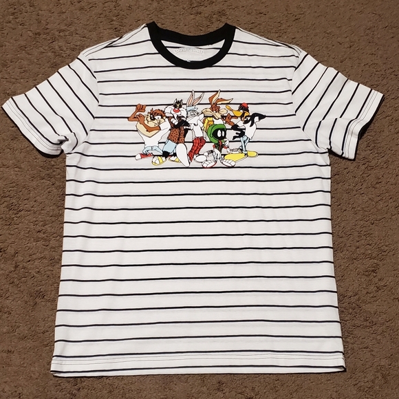 Warner Bros. Other - Looney Tunes Tee Shirt